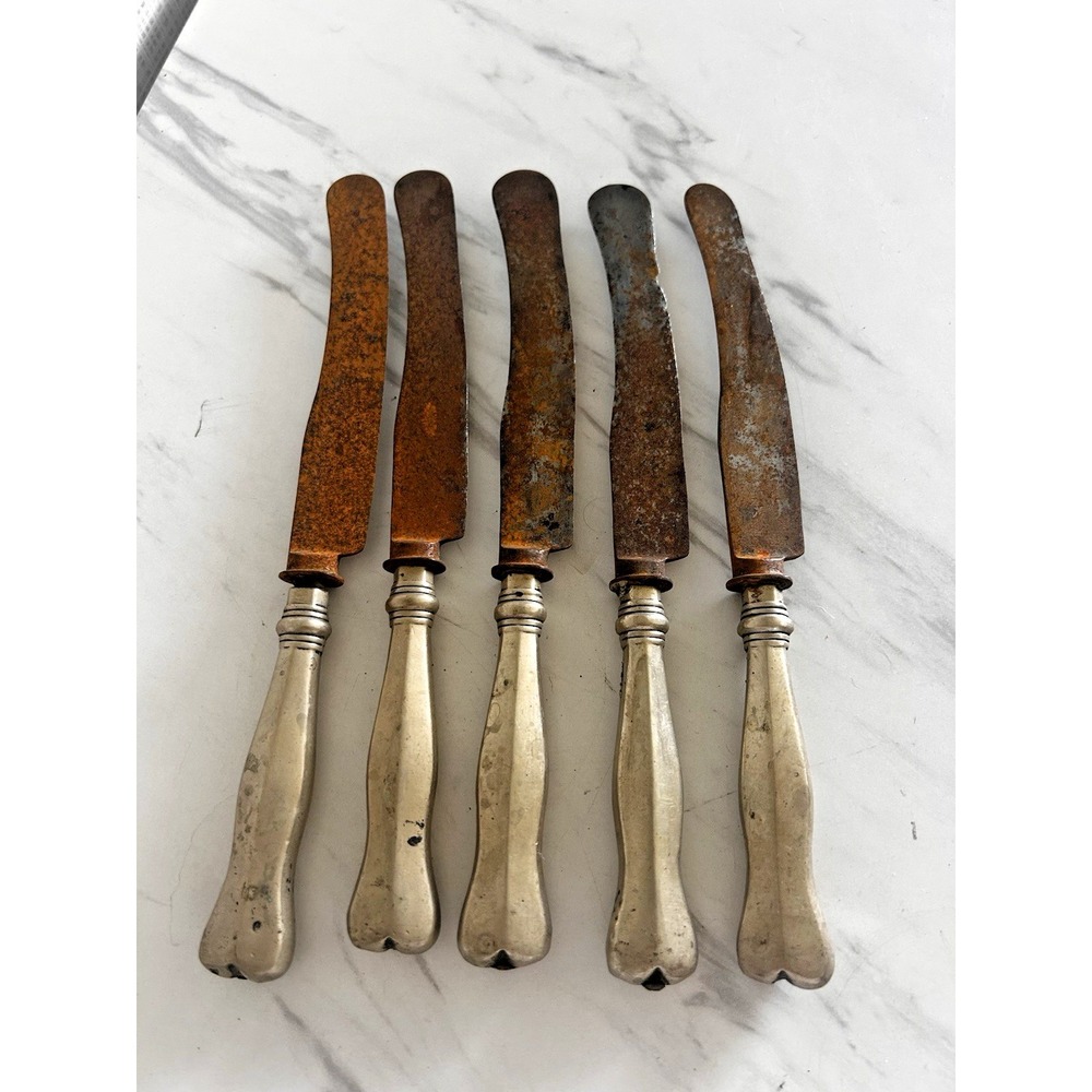 Antique Butter Knives Silver Plate Unique Shaped Handles Marked Set of 5 BxA